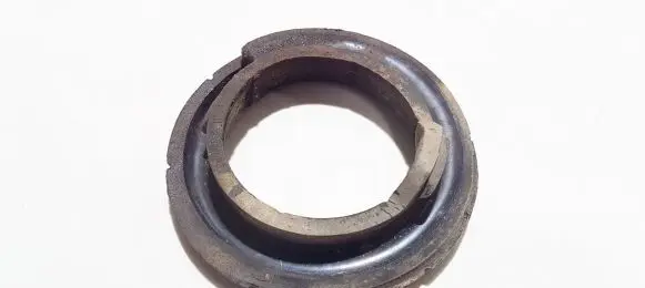 Chevrolet Captiva Front coil spring rubber mount 96626470