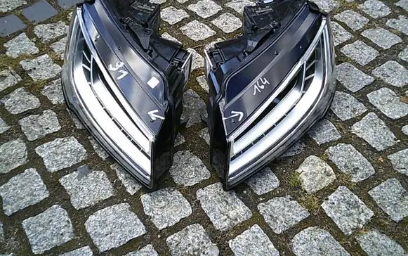 Audi A8 S8 D4 4H Headlights/headlamps set 4H0941036 4H0941035