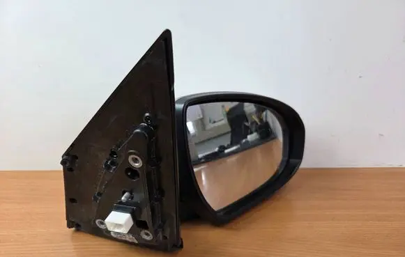 Hyundai Tucson TL Front door electric wing mirror 87620D7230 20122017 21546012
