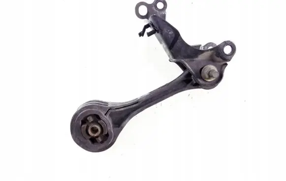 Subaru Outback Engine mounting bracket