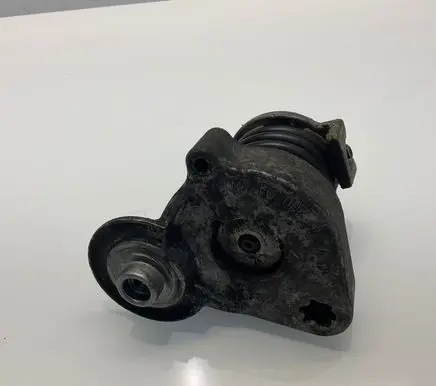 Mercedes-Benz C W204 Generator/alternator belt tensioner A2712000470 2712000470