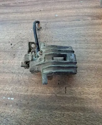 Audi A4 S4 B6 8E 8H Rear brake caliper