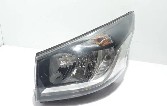 Renault Trafic III (X82) Headlight/headlamp 260607004R