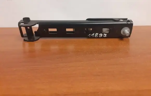 Mercedes-Benz E W212 Seat belt height adjuster 606802800