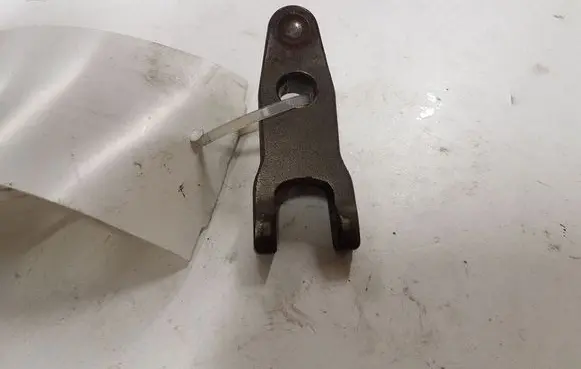 Hyundai i40 Fuel Injector clamp holder