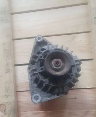 Volkswagen PASSAT B5 Generator/alternator 06B903016D 2542235A SG9B010