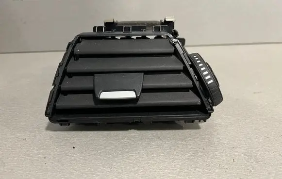 BMW 3 GT F34 Dashboard side air vent grill/cover trim 9218549 508839