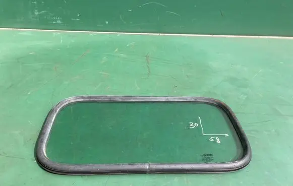 Iveco Daily 4th gen Loading door trunk window/glass 5801382778 43R00049