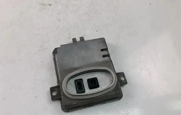 BMW 3 E90 E91 Xenon control unit/module 6948180