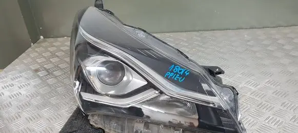 Toyota Yaris Headlight/headlamp 1804ATS