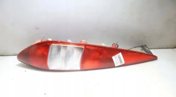 Ford Mondeo Mk III Rear/tail lights