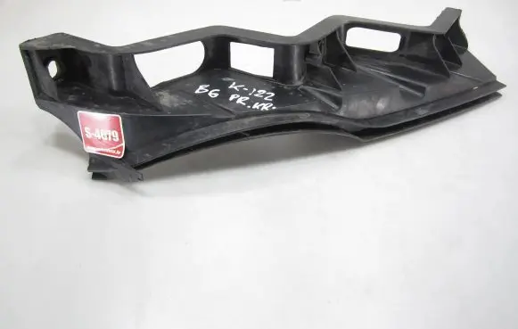 Volkswagen PASSAT B6 Front bumper mounting bracket 3C0807889