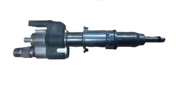BMW 3 E90 E91 Fuel injector 10181010