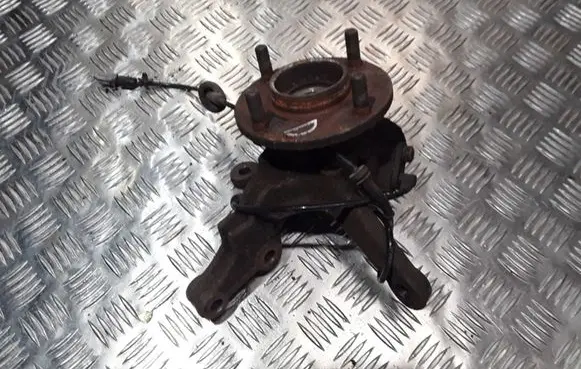 Nissan Almera N16 Front wheel hub spindle knuckle