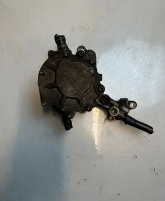 Volkswagen PASSAT B5.5 Vacuum pump 038145209c