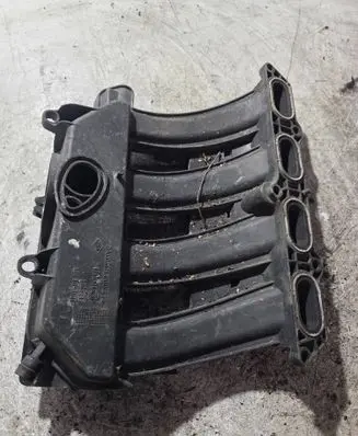 Renault Laguna I Intake manifold 8200020647