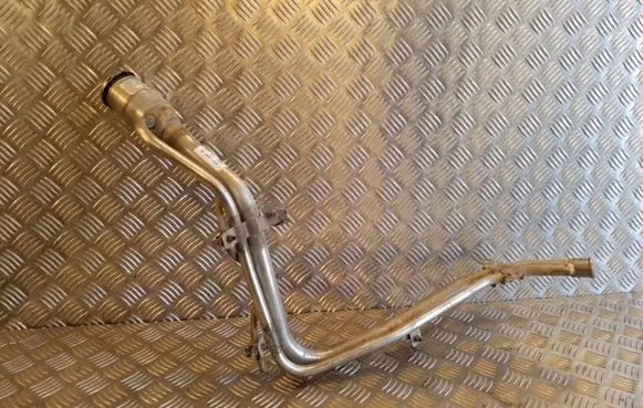 Ford B-MAX Fuel tank filler neck pipe AV119032AE 150914091411