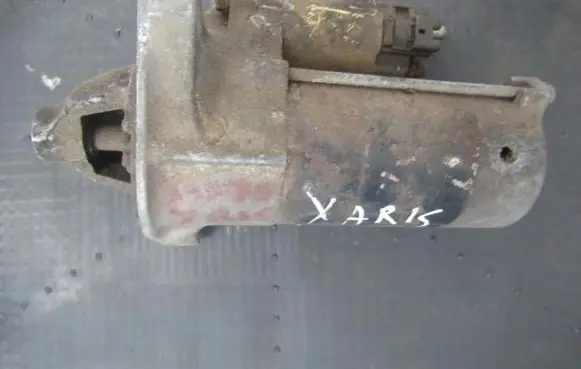 Toyota Yaris Starter motor 2810023030 28100-23030
