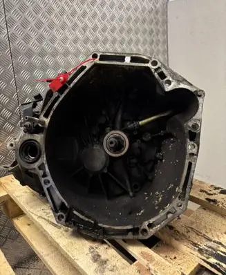 Renault Megane III Manual 5 speed gearbox TL4A040