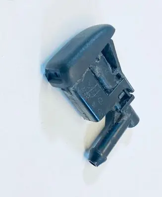 BMW 1 E81 E87 Windshield washer spray nozzle 7110852