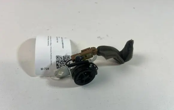 Nissan Juke I F15 Front door speaker 281E11KA0A