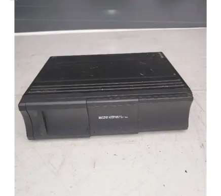 Nissan Qashqai CD/DVD changer 28184