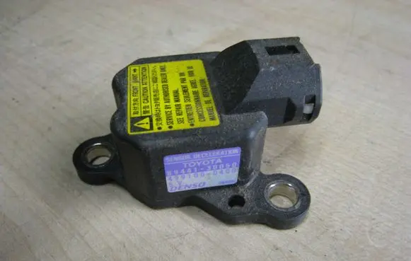 Lexus GS 300 400 430 ESP acceleration yaw rate sensor 8944130050 4991000400