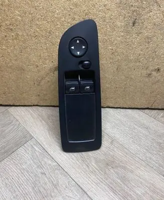 BMW 1 E81 E87 Electric window control switch 9167157 916715701 61319167157