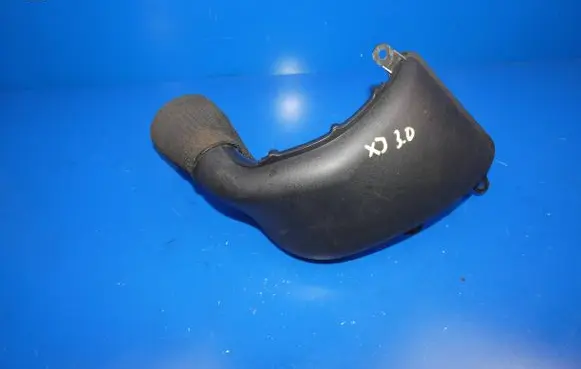 Jaguar XJ X351 Air intake duct part 8X239A673AB 8X239A673BA AW939A673