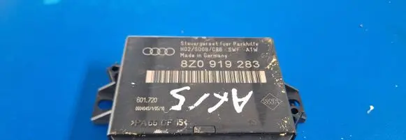 Audi A6 S6 C5 4B Parking PDC control unit/module 8z0919283