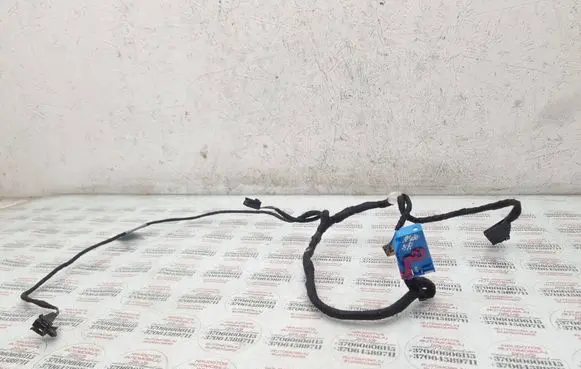 Audi A4 S4 B8 8K Front door wiring loom 8K0971035