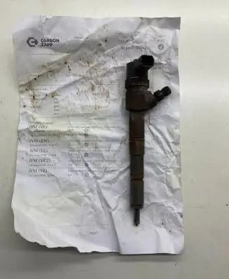 Opel Zafira B Fuel injector 0445110243