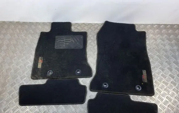 Toyota GR 86 Car floor mat set PT91918221