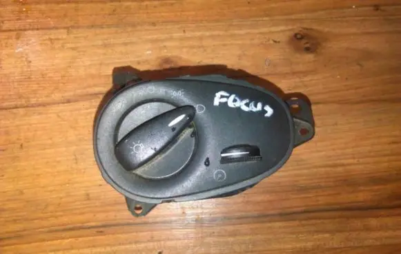 Ford Focus Light switch 98ag13a024ef 04052544