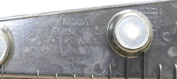 Nissan X-Trail T32 Centre console side trim rear 960324CE0A