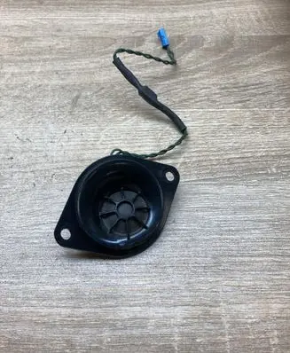BMW 5 F10 F11 Panel speaker 9175696 61928910