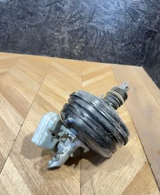 Mercedes-Benz E W211 Brake booster A2114300530L