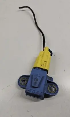 Volkswagen PASSAT B6 Airbag deployment crash/impact sensor