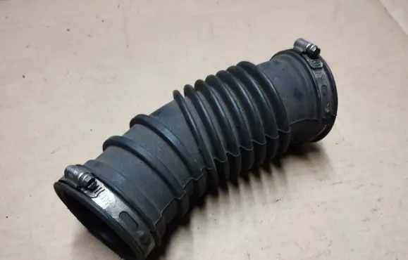 Chrysler Sebring (JS) Air intake hose/pipe 62243