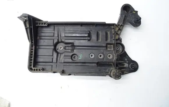 Audi Q2 - Battery box tray 5Q0915321J