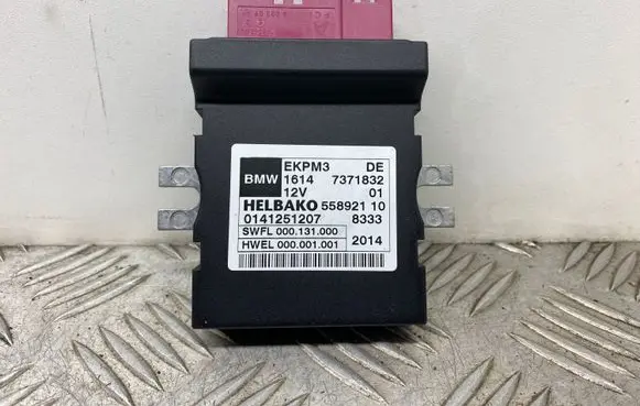 BMW 5 F10 F11 Fuel injection pump control unit/module 7371832 16147371832 55892110