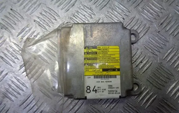 Toyota Avensis T250 Airbag control unit/module 8917005120