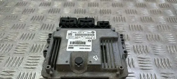 Mini Cooper Countryman R60 Engine control unit/module 862506801 8625068 76334503