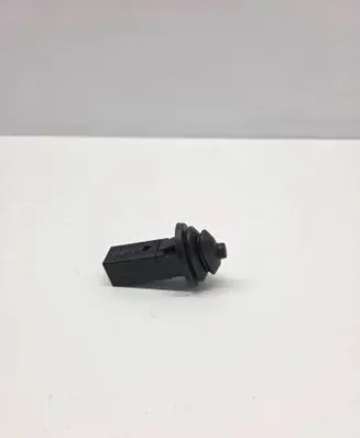 BMW 3 E90 E91 Fuel tank opening switch 82289392