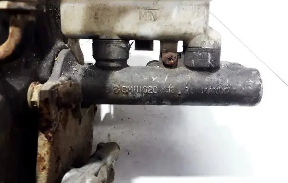 Hyundai Lantra I Master brake cylinder BM111020