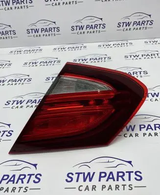 Mercedes-Benz C W205 Tailgate rear/tail lights 2059066800
