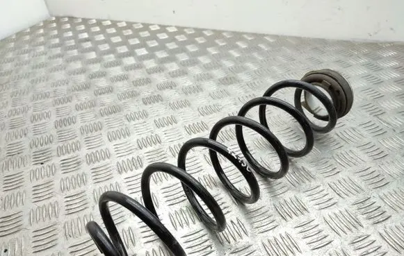 Peugeot 2008 II Rear coil spring