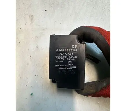 Mitsubishi Canter Light relay MK387290 0665005240