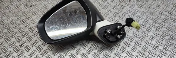 Front door electric wing mirror