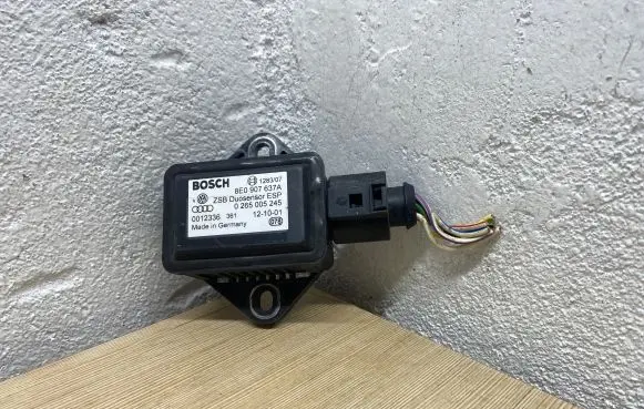 Audi A6 S6 C5 4B ESP acceleration yaw rate sensor 8E0907637A 0265005245 0012336